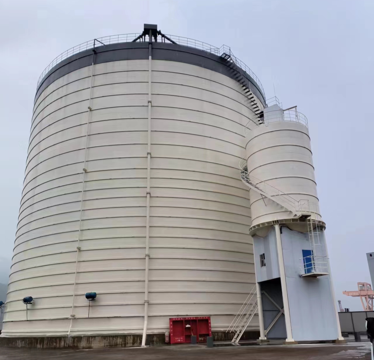 吕梁10万吨水泥钢板库